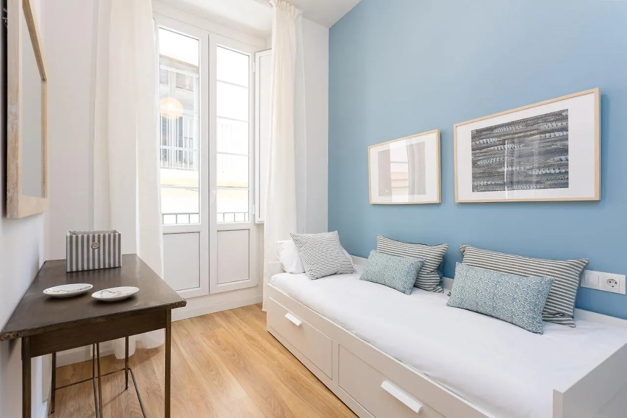 Beautiful Apartment In Malaga