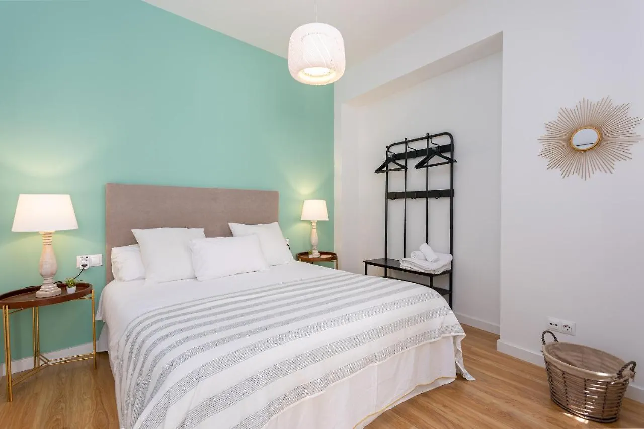 Beautiful Apartment In Malaga 0*,